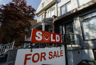 大多伦多7月房屋销售量同比下跌近一半，房价按月下跌6%