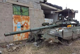 已损失三分之一坦克五万士兵 俄在乌重挫