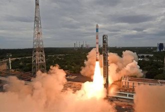 印度发射卫星走错轨道 却称“部分成功”