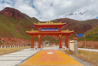 西藏昌都有一座千年古寺 藏在深山里