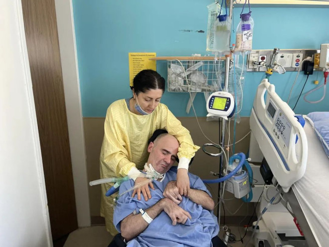 Pegah Khaki and Hamid Sarabadani in hospital.