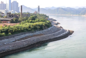 罕见！长江多处水位创新低 出现“汛期反枯”