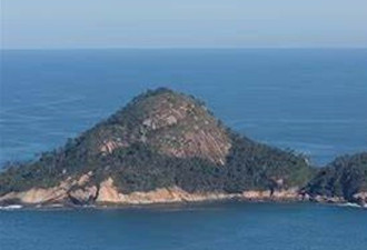 51岁巴西男子意外被海浪冲到孤岛上 靠两个柠檬和木炭存活了5天