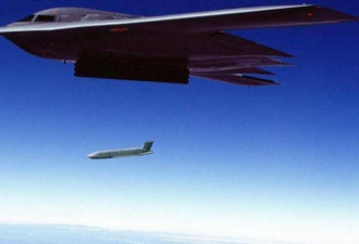 双匿踪战力：美军B-2轰炸机首射JASSM增程导弹