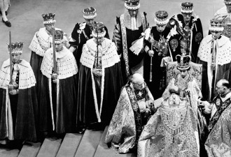 英国女王辞世 见证百年英国史变迁