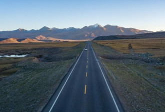 新疆最美的独库公路 自驾游的天堂