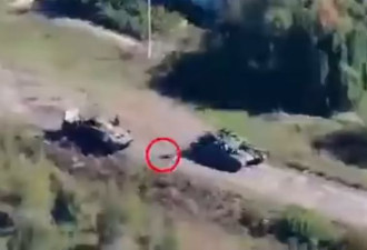 俄军坦克狂逃 士兵沿路坠地 狼狈空拍画面曝光