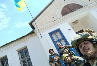 乌军发逆袭捷报 俄810独立旅损85%兵力