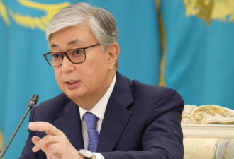 哈萨克斯坦宪法修正案 限制总统任期为一届七年