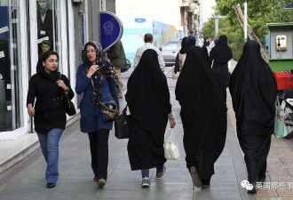伊朗女因 &quot;没戴好头巾&quot;被捕死亡,民众怒了
