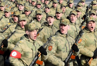 普京召集30万大军，18-65岁男性禁出境！