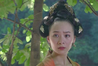 33岁嫁黄海波，曲栅栅爱情事业双丰收