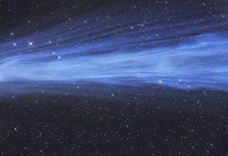 奥地利天文摄影师捕捉垂死彗星画面