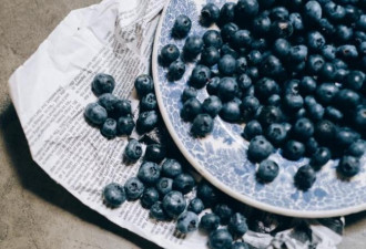 最新研究：每天吃蓝莓 可逆转年长者失智