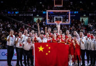 中美女篮对决 中国解说却上热搜:全程唉声叹气
