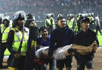 球迷冲突致129人死 印度尼西亚官方表态