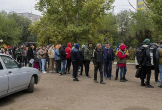 普京宣布动员近2周 超70万俄罗斯人出逃