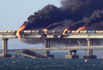 俄方披露克里米亚大桥火灾细节 俄副总理将赴现场
