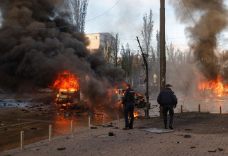 基辅等多个城市发生强烈爆炸 中国外交部回应