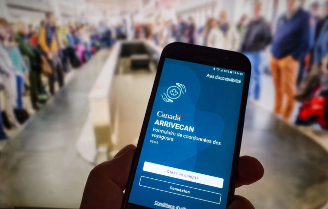 «ArriveCAN est un précédent qu’on doit rejeter», estime l’auteur. Application ArriveCAN
