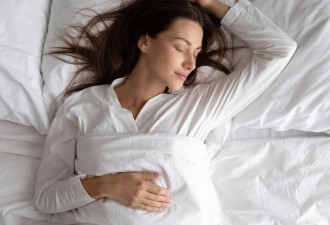 50岁以上人睡眠少于…患慢性病几率高