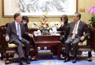 陆媒：美驻华大使说要推进合作 他能代表美政府吗？