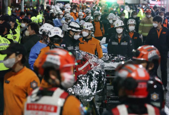 韩国首尔发生踩踏事故，已致149人死亡