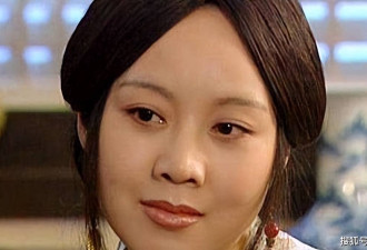 41岁的闫妮不再沉默 承认和赵本山的关系是谣传
