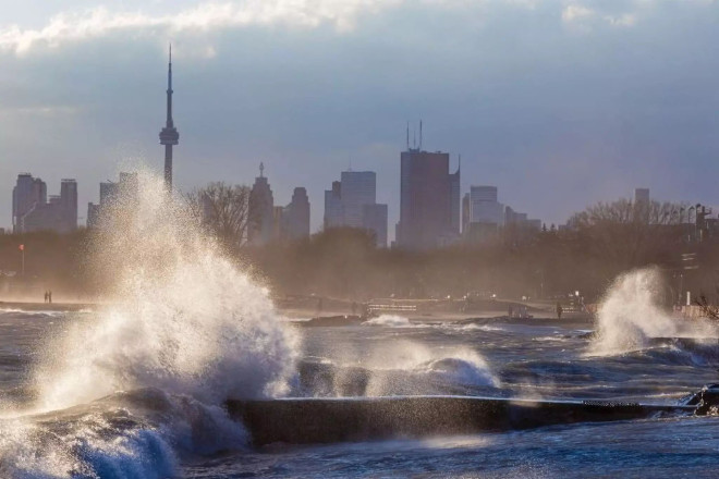 High winds caused havoc in Toronto over the weekend and even events were  cancelled