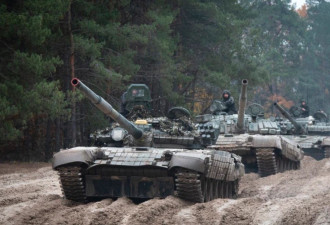 美国、荷兰和捷克将对乌提供90辆T-72坦克 泽感谢