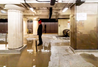 多伦多地铁站发大水关闭服务