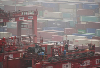 中国10月份出口下降 两年多以来首次