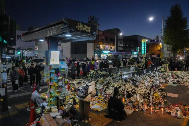 悲剧过后的梨泰院:一场漫长、无法醒来的噩梦- 纽约时报中文网