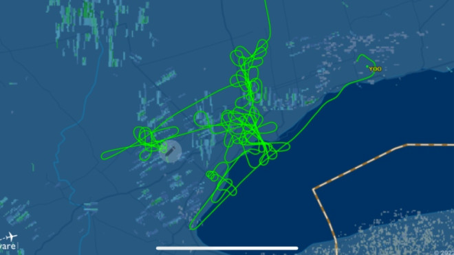 A screenshot of the Nov. 8 flight path from Barrie to Oshawa. (FlightAware)