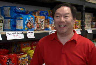 高通胀下加拿大华裔超市老板苦撑  明年杂货品再涨10%