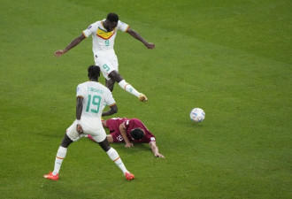 世界杯东道主出局 塞内加尔3比1击败卡塔尔