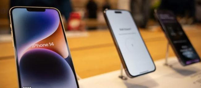 富士康暴动害的？美国消费者黑五买不到iPhone14_无忧资讯