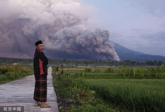 印尼塞梅鲁火山大规模喷发 近2000民众被紧急疏散