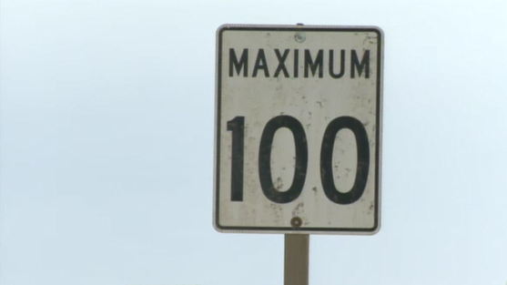 speed limit sign 100