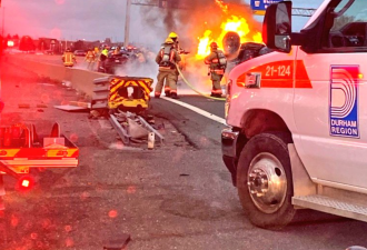401高速发生惨烈车祸引发大火：四车连环相撞致4人伤