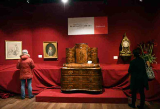 法国前总统收藏品拍卖 数件中国藏品引华人关注