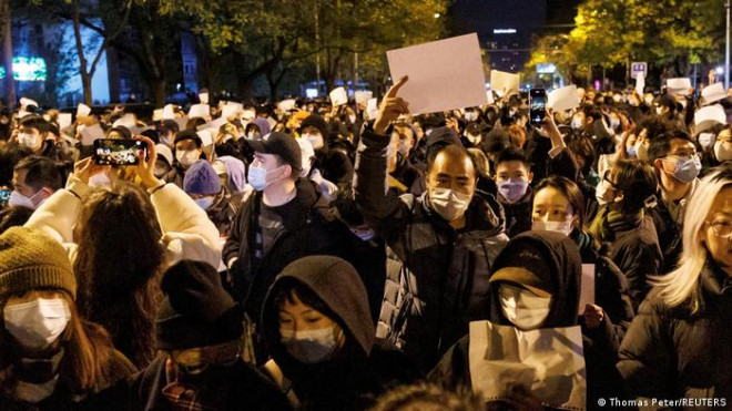恐吓民主支持者中国留学生在美遭捕| 德国之声来自德国介绍德国| DW | 15.12.2022