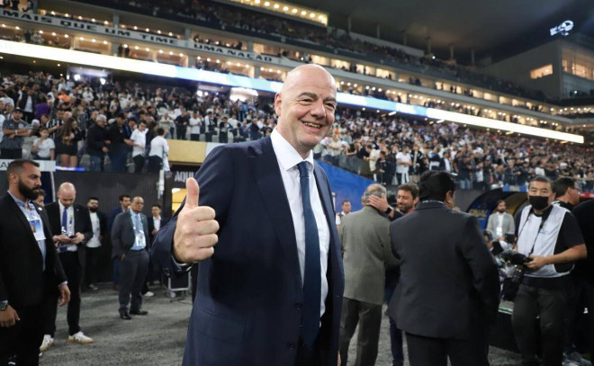 国际足联前主席:期待国足征战2026年世界杯_中国_蒂诺_企业