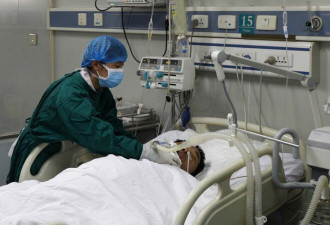 中国染疫者大量出现“白肺”，官方又慌了