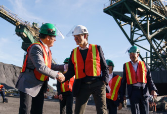2022年加拿大争得多项历史性制造业投资