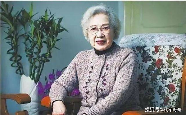 2022年不幸去世十大女星,有人患病,有人自杀身亡- 娱乐八卦- 倍可亲