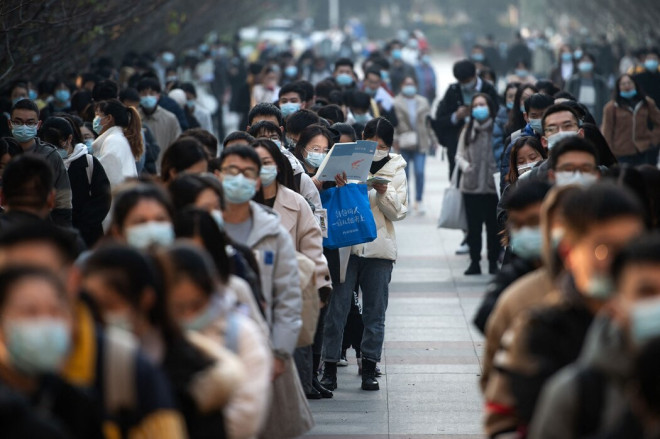 中国“考公”热升温,但一些年轻公务员已经感到后悔- 纽约时报中文网