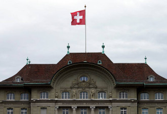 瑞士央行巨亏9700亿，116年来罕见！
