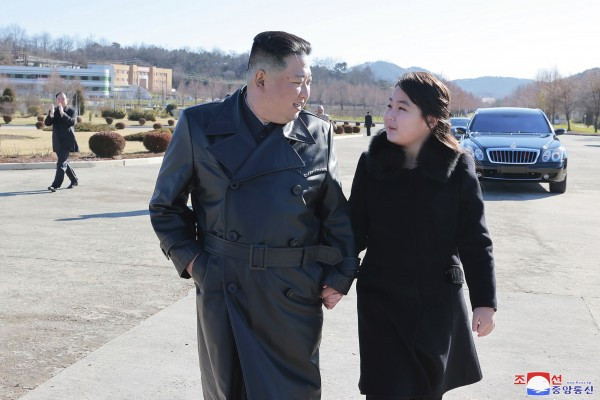 金正恩愛女可能成接班人?前美國CIA北韓專家:她才是第一順位人選- Yahoo奇摩電影戲劇