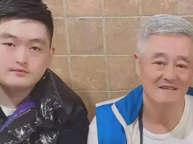 赵本山儿子不听劝告盲目投资30亿,如今没人光顾|儿子|山之子|失败_新浪新闻